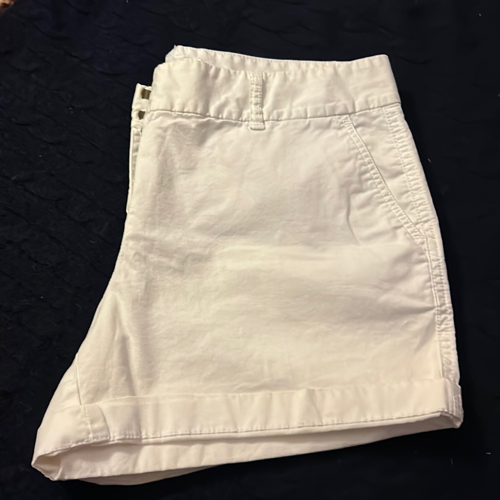 Vineyard Vines shorts